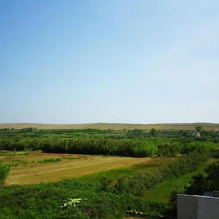 Apartment Awesome In With Wifi Povljana