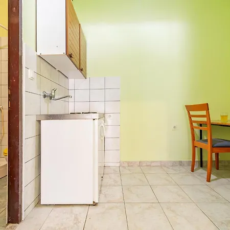 Awesome In With Wifi Apartment *