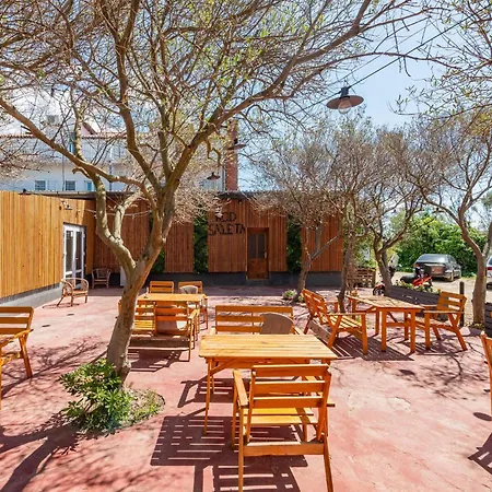 Apartment Awesome In With Wifi